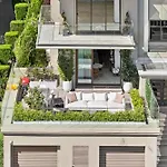 Superb 2-Bed Apartment Facing Rose Bay Marina